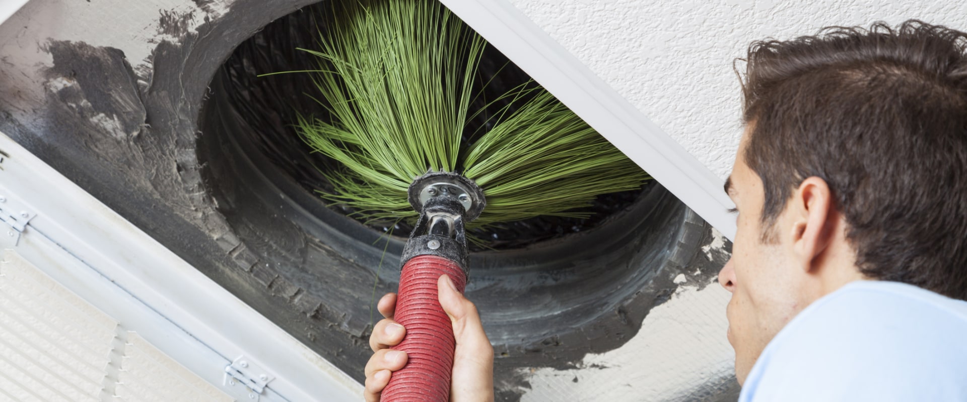 Advantages of Hiring Professional Air Duct Cleaning Service in Jupiter FL